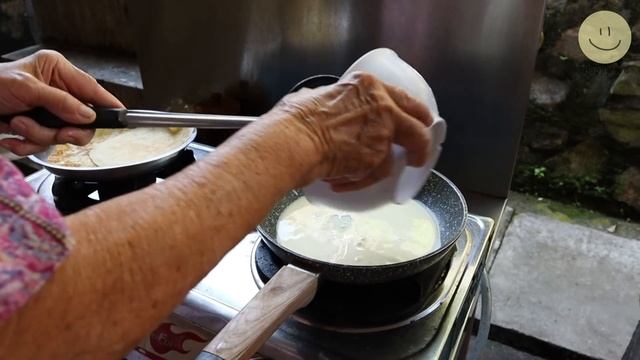 【煎麵粉茶果】婆婆的古早味料理| Traditional Chinese Pancakes