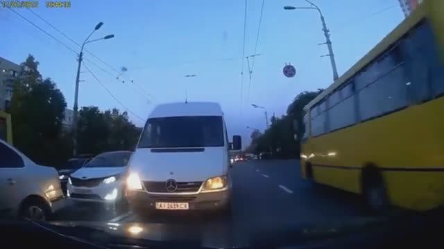 АВТОХАМЫ НА ВСТРЕЧКЕ смотреть онлайн