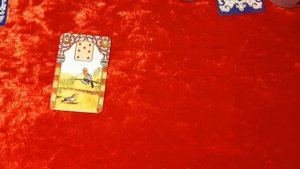 Позвонит,напишет ли первый?