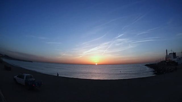 Time Lapse Sunrise Barcelona Beach 25 Oct 2014 [1080 Full HD] смотреть онлайн