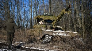 Экипажи танков Т-72Б3М нанесли удар по «опорникам» ВСУ. Лучшее видео из зоны СВО