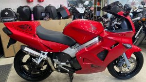 Осмотр Honda VFR800 (1999)