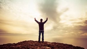 VITU VIWILI (2) MUHIMU ILI UWEZE KUFANIKIWA. Motivation speech