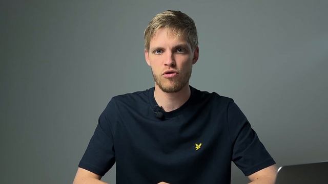 IT-специалисты в России: Что стало и сколько зарабатывают программисты?! смотреть онлайн