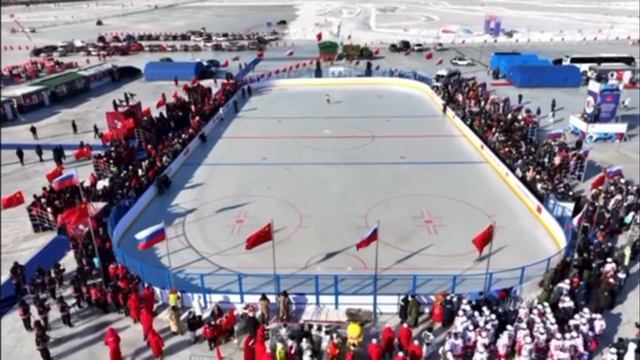 Фигуристка Алина Загитова выступила на льду Амура между Благовещенском и Хэйхэ
