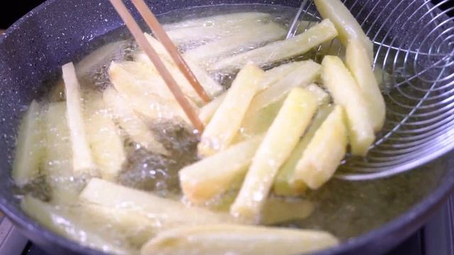 The Secret of Crispy French Fries Potatoes with Cheese Sauce Recipe смотреть онлайн