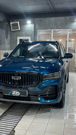 Geely Monjaro - пошив ворсовых ковров, покраска дисков