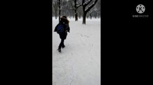 Видео о том как малолетний кхм кхм нашёл палку шамбулымбу
