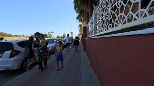Side Royal Style Way to the beach