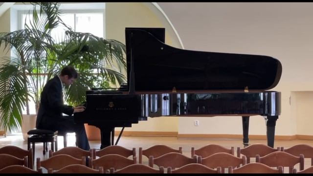 Ф. Шуберт. Соната до минор D 958 I-II части. Шопен. Этюд си минор op.25 10. Исп. Алексей Трушкин