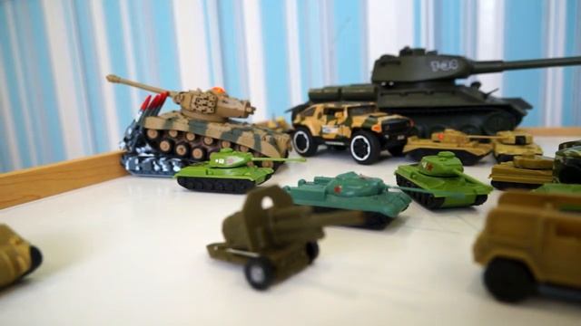 Танки и игрушечная военная техника для детей - игрушки