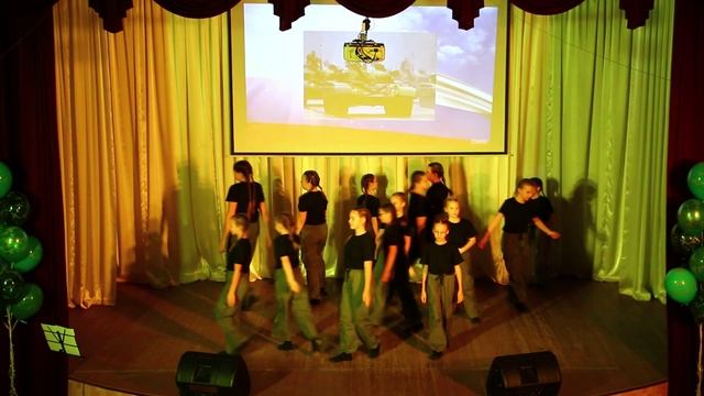 «Силуэт»  –  «Военный танец»