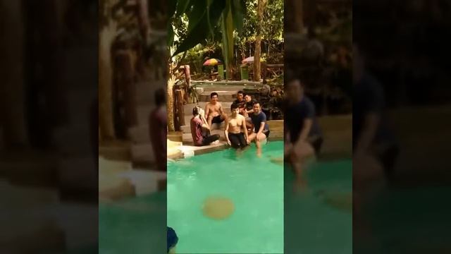 Melonie Santiago With Team Riders @Bago Resort смотреть онлайн