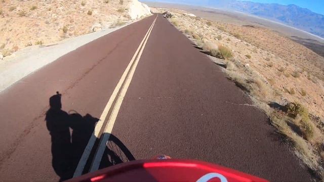 Mojave - Coyote Trails Nov 2019 - Alena GoPro on road смотреть онлайн