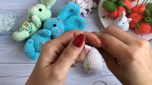 КАК СДЕЛАТЬ НИТЯНОЕ КРЕПЛЕНИЕ ГОЛОВЫ И ТЕЛА..ПОДВИЖНАЯ ГОЛОВА ИГРУШКИ..НИТЯНОЕ КРЕПЛЕНИЕ..