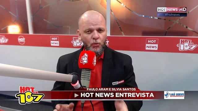 Entrevista rádio Hot 107 • Caminhada Unimed • Paulo Aram e Silvia Santos смотреть онлайн