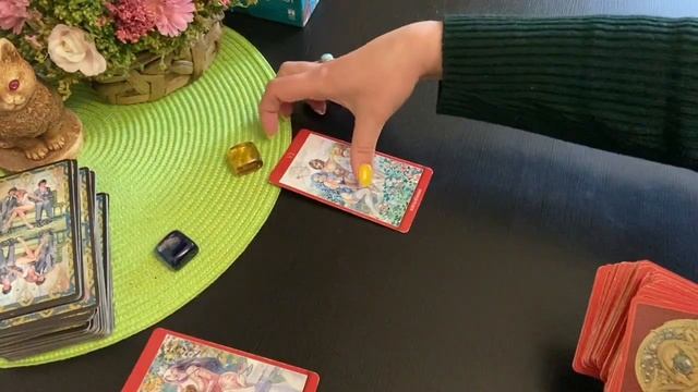ЧТО ОН ДУМАЕТ ОБО МНЕ СЕГОДНЯ. ТАРО