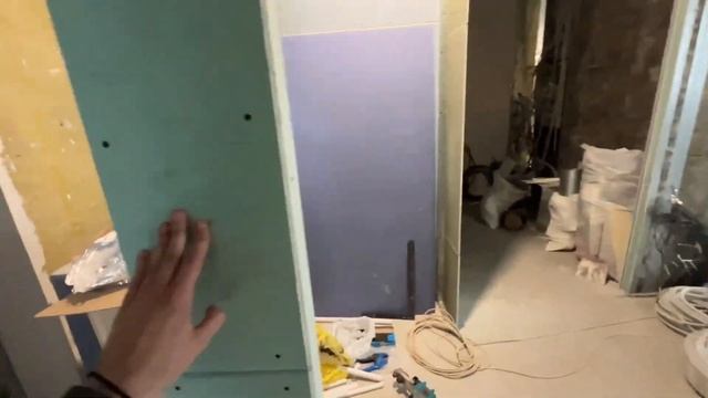 Шумоизоляция стен ЗИПС панелями | завершаем обшивку стен гипсокартоном | ЖК West Garden |