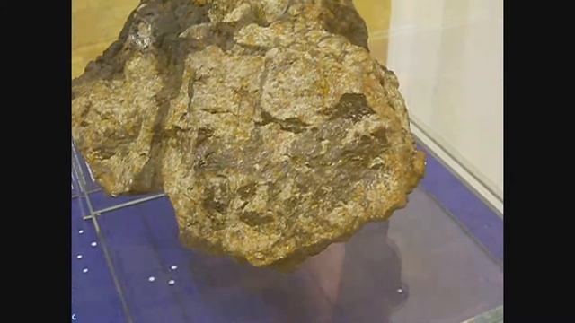 Челябинский метеорит в ЦДХ  04.02.15 г