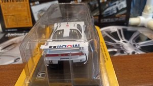 Honda NSX Mobil 1 1:64 DEL prado