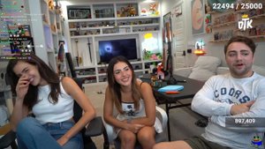 Mia Malkova Spit In Mizkif's friends mouth and they are getting married??