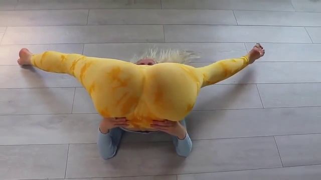 Эротика и йога, растяжка кисы, попа как орех. 18+. Эротика смотреть онлайн