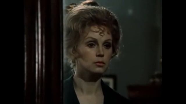 "Шепчутся свечи" Юрий Чуфаров, Виктор Машинский, Наталья Ежкова смотреть онлайн