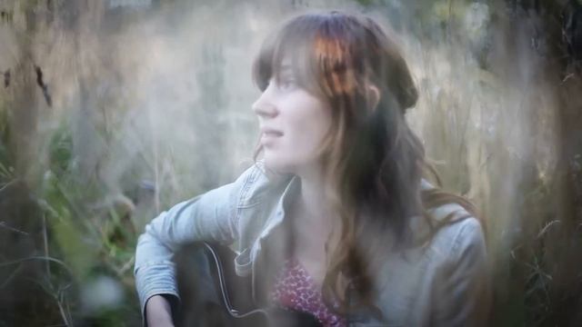 Ladylike Lily - I'm Terrified of Being смотреть онлайн