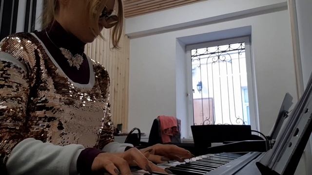 Уроки фоно. смотреть онлайн