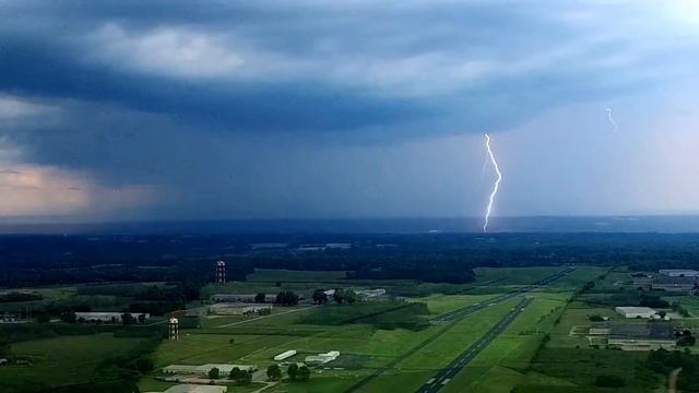 Galaxy. Space. Atmosphere. Lightning. Thunder. смотреть онлайн