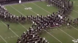 Чумoвой парад на стадионе