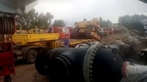 Погрузка трубача на трал,
