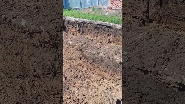 Ландшафтный дизайн, землеройные работы.