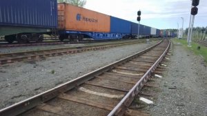 2тэ116_1636 с грузовым поездом отправляется со станции Ивдель 1 на Серов с 3 пути