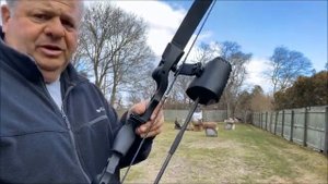 Traditional archery. Hoyt Satori Adjustable side plate VS Velcro