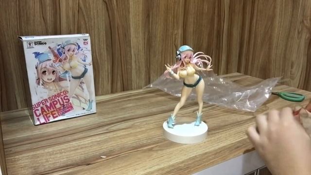 Reunboxing Super Sonico Campus Life Ver. Banpresto
