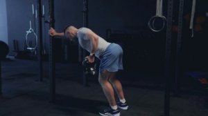 Тяга гири в наклоне обратным хватом с упором в стойку_ Rack bent over KB reverse grip row