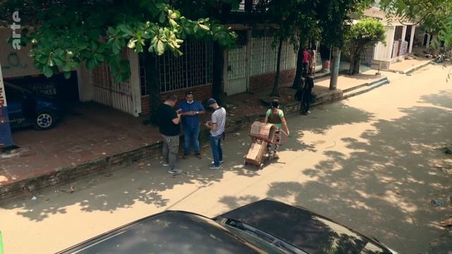 Colombia: Disappearing Children I ARTE.tv Documentary смотреть онлайн