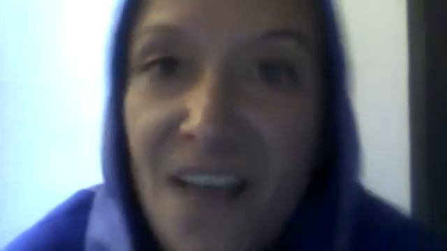 MELISA JONES PERFORMING A SINGALONG WITH RIHANNA TAKE A BOW