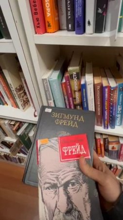 Хотите стать не такими как все ? Делайте, то что не делают многие.  Запишитесь в библиотеку.