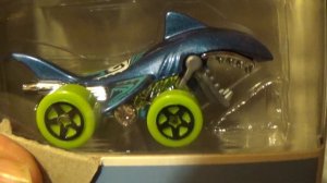 SHARK BITE STREET BEASTS 5 PACK 2022 HOT WHEELS