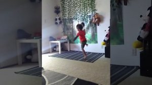 #Banana-Minions Papaya Song Remix #dance by cute baby #baby funny video