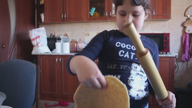 И СНОВА ДВОЙНЯ смотреть онлайн