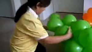 Дерево из воздушных шаров- изготовление