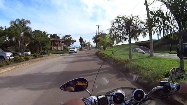 A PATRULHEIRA RECEBE PRESENTE E SAI DE ROLÉ POR AÍ смотреть онлайн