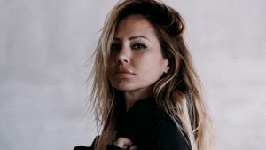 Deborah De Luca & Ballarak - Dondake