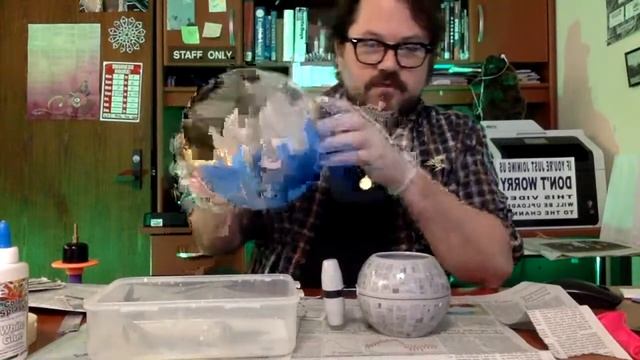 Coronavirus Piñata Kit - Instruction смотреть онлайн