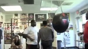 Joshua Clottey trains