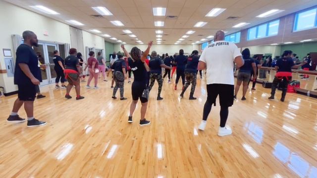 TB Crunk Line Dance смотреть онлайн