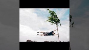 Любви святой дыханье
Свет жизни нам дает